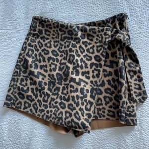 Zara Leopard Skort